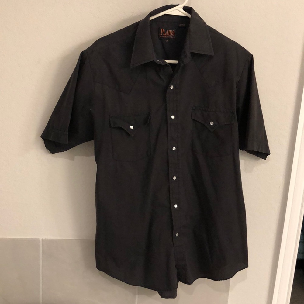 Plains size M pearl snap shirt